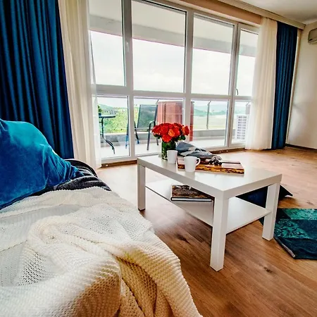 Zornitsa Aparthotel 4*